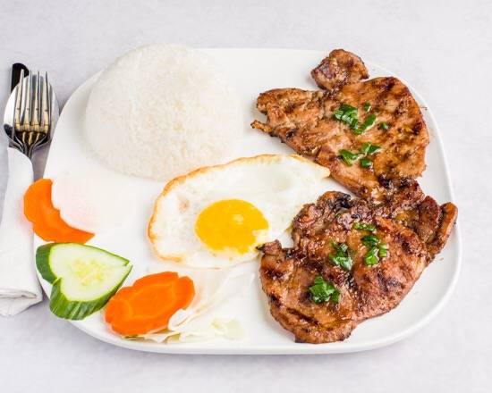 Pho Hamilton | restaurant | 115 Park St N, Hamilton, ON L8R 2N2, Canada | 2893896668 OR +1 289-389-6668