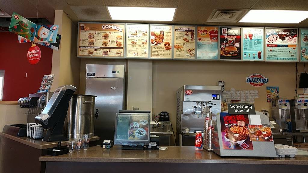 Dairy Queen Grill & Chill | restaurant | 100 North St, Woodsfield, OH 43793, USA | 7404725535 OR +1 740-472-5535