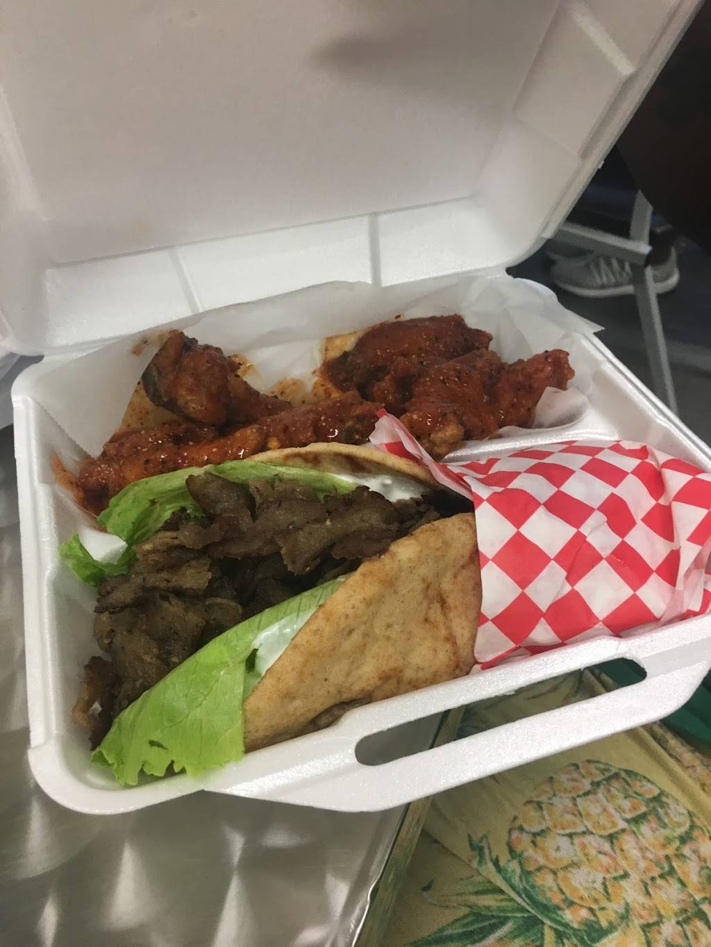 US Wings & Deli | restaurant | 3315 Broad River Rd #200, Columbia, SC 29210, USA | 8037980001 OR +1 803-798-0001