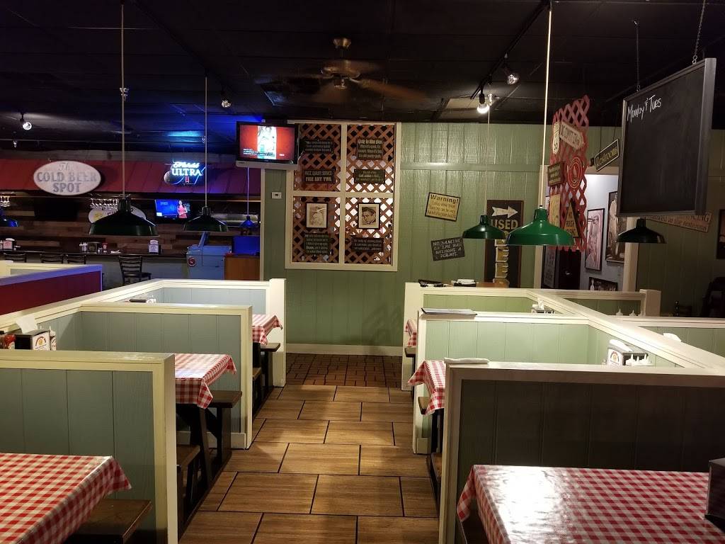 Finger Lickin BBQ Bar & Grill | restaurant | 3142 53rd Ave E #34203, Bradenton, FL 34203, USA | 9412260828 OR +1 941-226-0828