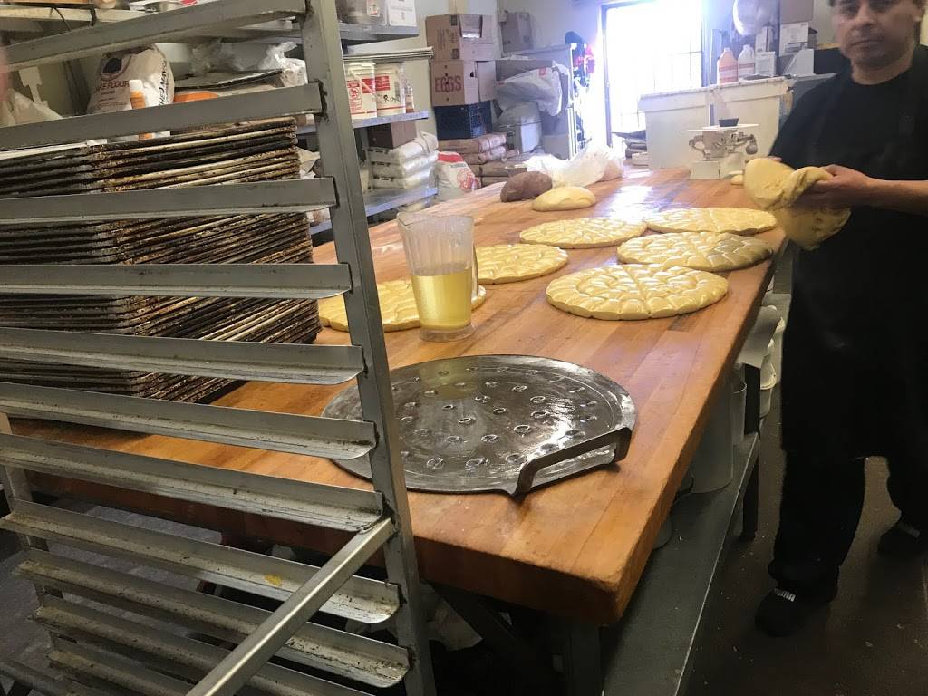 Carniceria Panaderia Guerrero En Phoenix | restaurant | 2829 N 32nd St, Phoenix, AZ 85008, USA | 6023813778 OR +1 602-381-3778