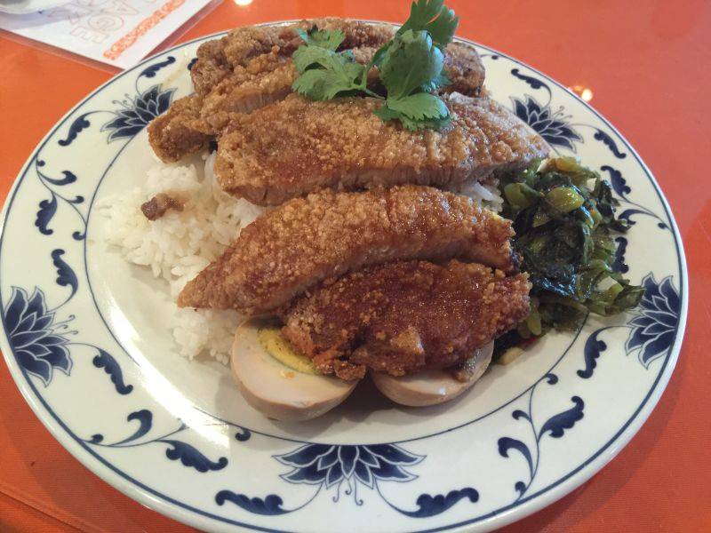 Village Wok | restaurant | 1100 S College St #104, Auburn, AL 36832, USA | 3345012996 OR +1 334-501-2996