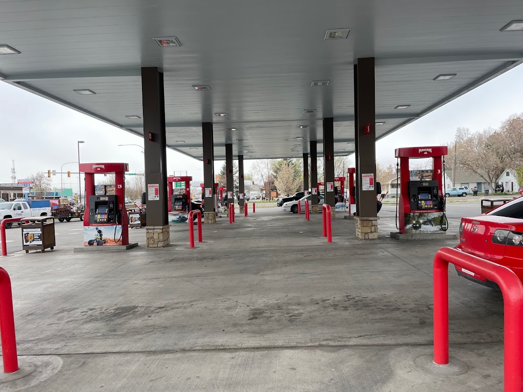 Maverik Adventures First Stop | restaurant | 870 W Center St, Provo, UT 84601, USA | 8013437083 OR +1 801-343-7083