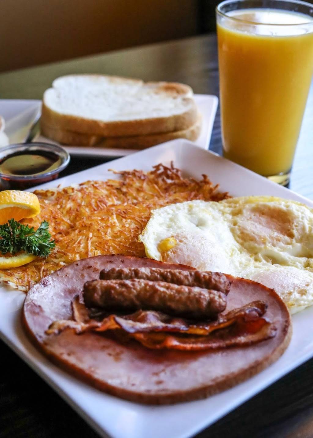 Maggies Sunrise Cafe | restaurant | 3631 Rosedale Hwy, Bakersfield, CA 93308, USA | 6617481453 OR +1 661-748-1453