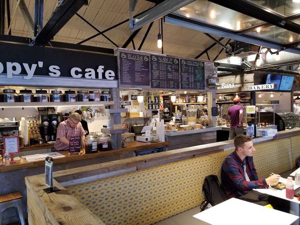 Chestnut Hill Brewing Company | restaurant | Market at the Fareway, 8221 Germantown Ave, Philadelphia, PA 19118, USA | 2152470300 OR +1 215-247-0300