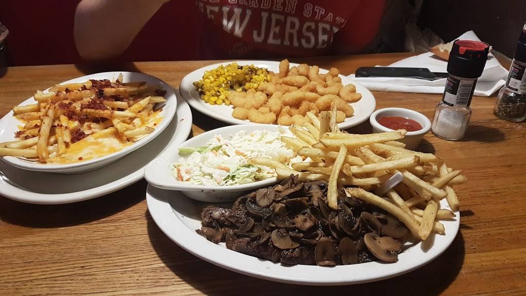 Logans Roadhouse | restaurant | 3310 California Ave, Bakersfield, CA 93304, USA | 6618611447 OR +1 661-861-1447