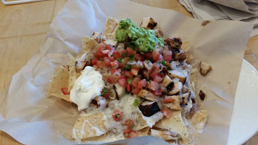 Rubios Coastal Grill | restaurant | 9200 Rosedale Hwy #200, Bakersfield, CA 93312, USA | 6615872490 OR +1 661-587-2490