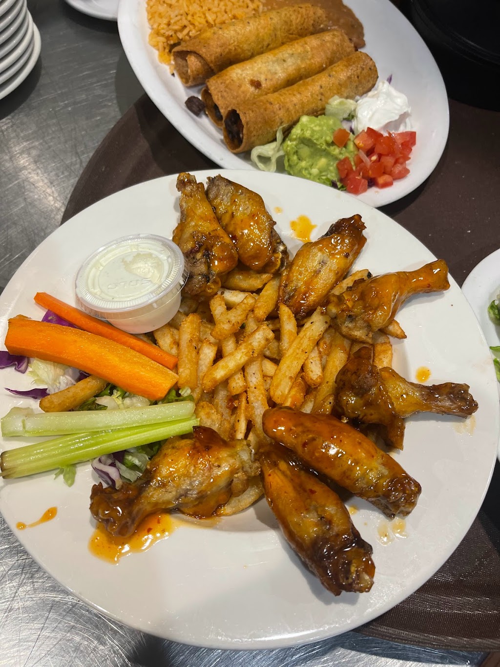 Vallarta Mexican Grill | restaurant | 4701 7th St, Bay City, TX 77414, USA | 9793183222 OR +1 979-318-3222