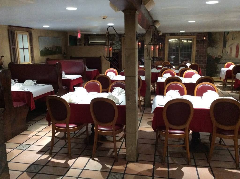 Vicolo Pizza Restaurant | meal delivery | 62 Main St, New Canaan, CT 06840, USA | 2039664966 OR +1 203-966-4966