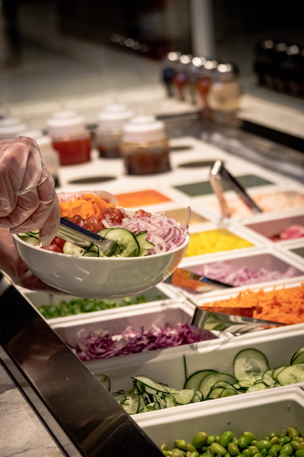 LemonShark Poké & Makai Grill | restaurant | 3969 Merchants Row, Columbus, OH 43219, USA | 6146187653 OR +1 614-618-7653