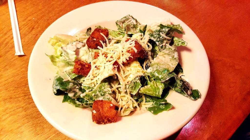 Texas Roadhouse | restaurant | 7240 Walton St, Rockford, IL 61108, USA | 8152271283 OR +1 815-227-1283