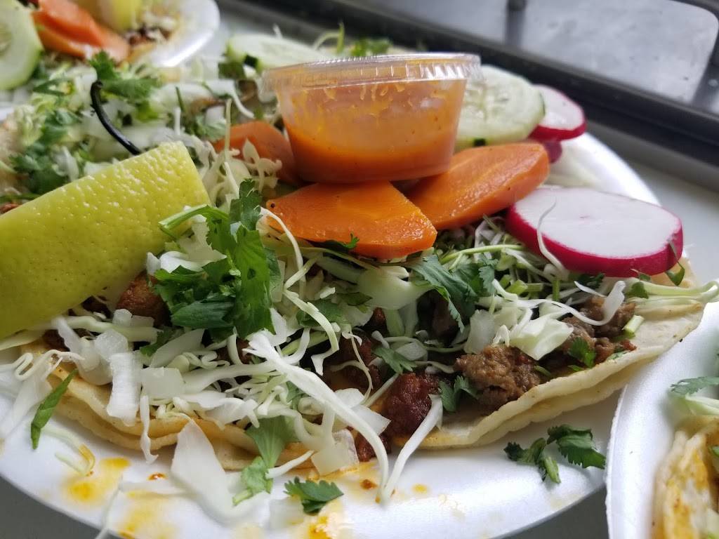 Taqueria Zihuatanejo 2 | restaurant | 13129 E Parlier Ave, Parlier, CA 93648, USA | 5592545029 OR +1 559-254-5029