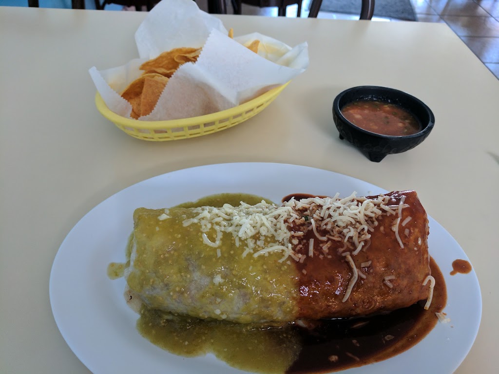 Villa Del Mar | restaurant | 111 S State St, Ukiah, CA 95482, USA | 7074624954 OR +1 707-462-4954