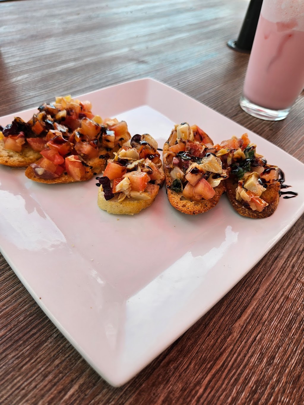 Arlos Ristorante | restaurant | 124 S 2nd Ave, Sandpoint, ID 83864, USA | 2082554186 OR +1 208-255-4186