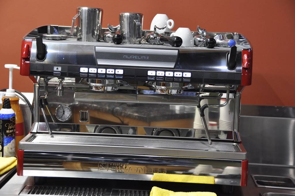 StoneHouse Cafe and Grill | cafe | 16923 Ridge Rd, Northville, MI 48168, USA | 2487737574 OR +1 248-773-7574