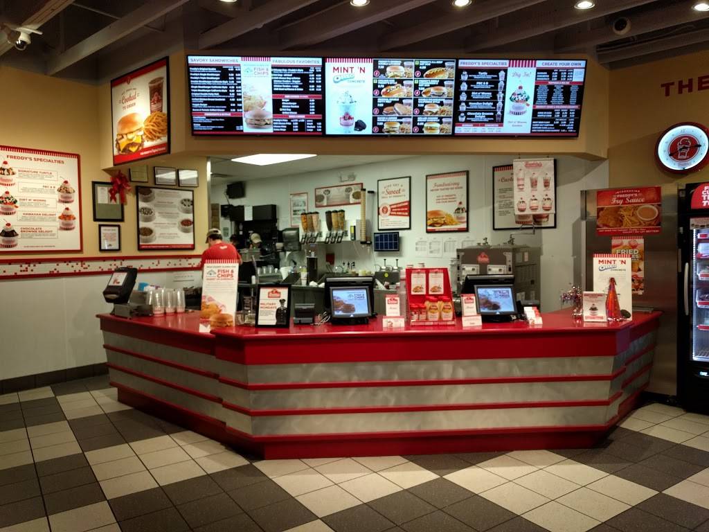 Freddys Frozen Custard & Steakburgers | restaurant | 2624 E Stone Dr, Kingsport, TN 37660, USA | 4233924454 OR +1 423-392-4454