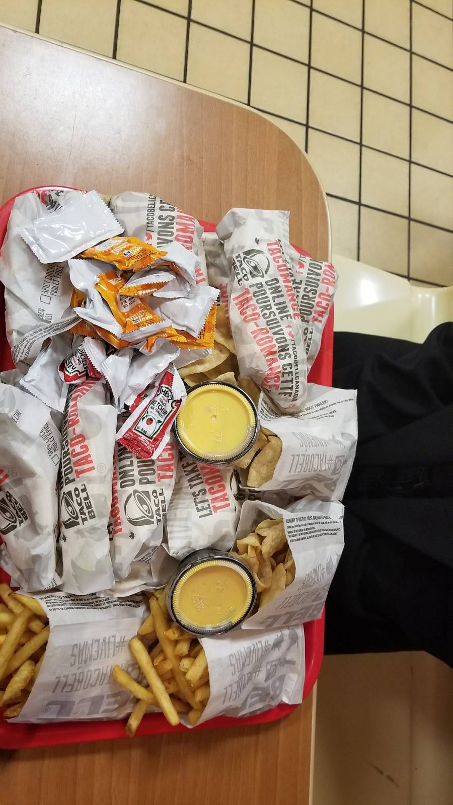 Taco Bell | meal takeaway | 951 Homer Watson Blvd, Kitchener, ON N2C 1L8, Canada | 5197489051 OR +1 519-748-9051