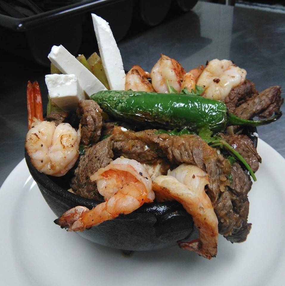 Mariscos El Rey | restaurant | 830 W Southern Ave #1, Mesa, AZ 85210, USA | 4806346570 OR +1 480-634-6570