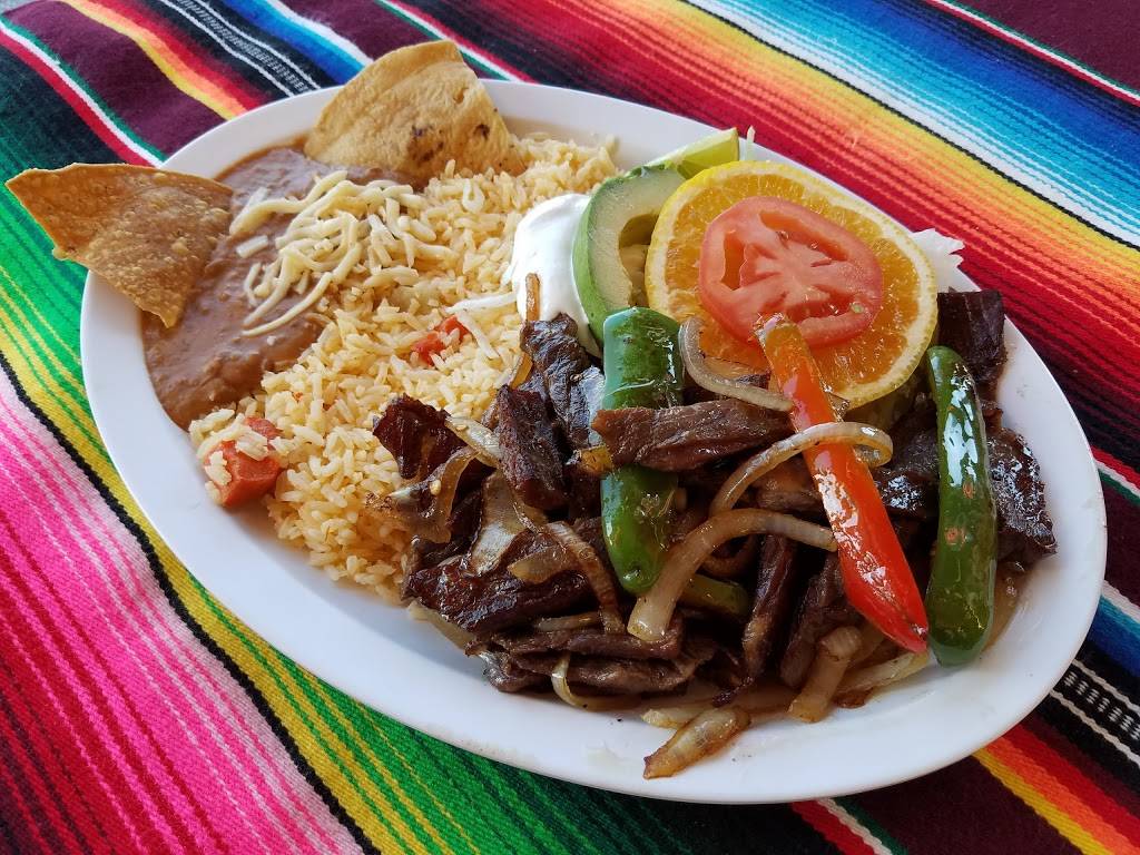Taqueria los tres potrillos Inc (taco Grill) | restaurant | 2316, 425 W Lake St, Addison, IL 60101, USA | 6305430777 OR +1 630-543-0777