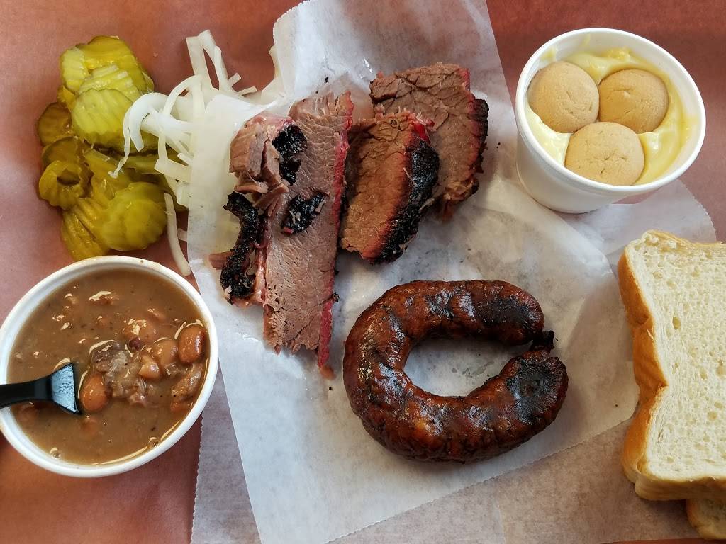 Hays County Barbeque Restaurant | restaurant | 1612 S Interstate 35, San Marcos, TX 78666, USA | 5123926000 OR +1 512-392-6000
