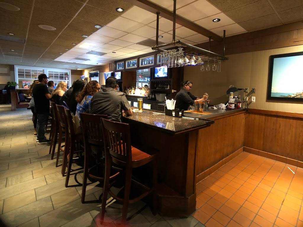 Red Lobster | restaurant | 4333 Candlewood St, Lakewood, CA 90712, USA | 5626343474 OR +1 562-634-3474