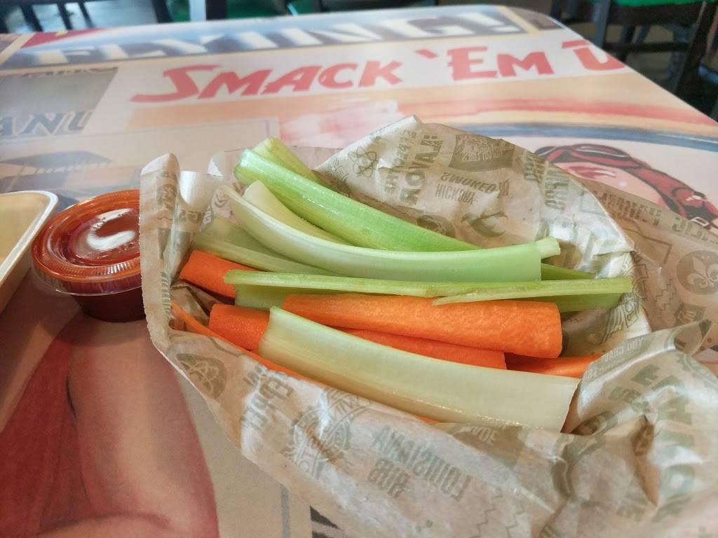 Wingstop | restaurant | 779 E Yosemite Ave Ste D, Merced, CA 95340, USA | 2093839464 OR +1 209-383-9464