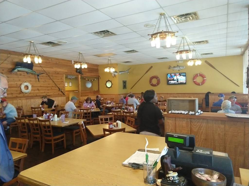 Sams St Johns Seafood | restaurant | 7119 N US Hwy 441, Ocala, FL 34475, USA | 3526222927 OR +1 352-622-2927