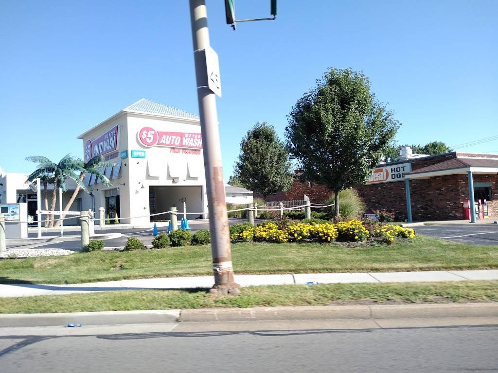 Ideal Hotdog | restaurant | 4330 Heatherdowns Blvd, Toledo, OH 43614, USA | 4193827686 OR +1 419-382-7686