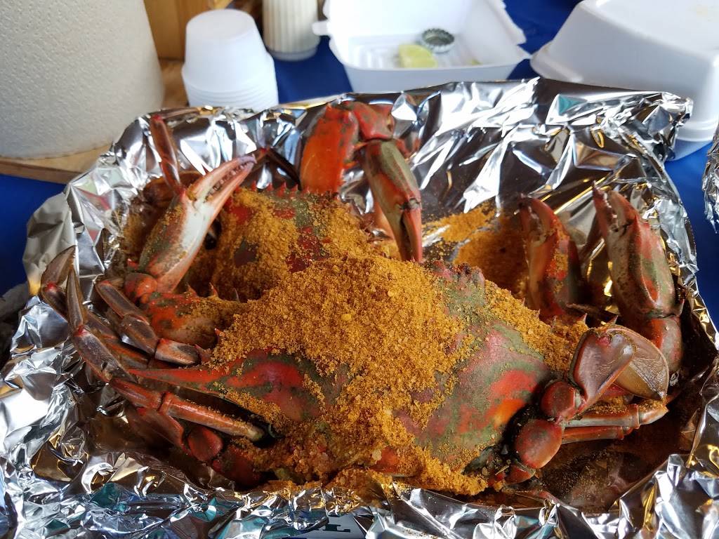 Lintons Crab House & Seafood Carry-Out | restaurant | 4500 Crisfield Hwy, Crisfield, MD 21817, USA | 4109680127 OR +1 410-968-0127