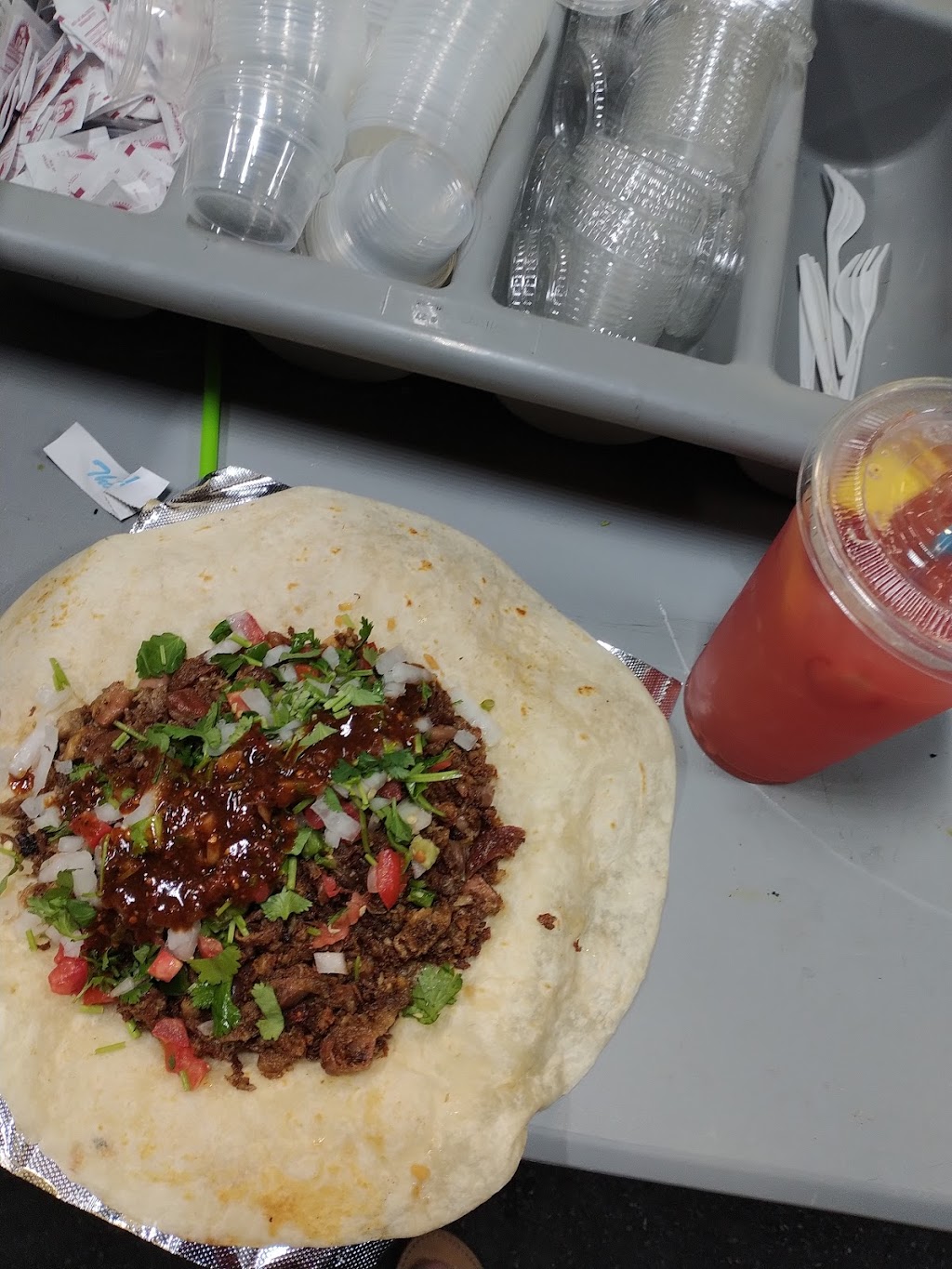 Los Compadres | restaurant | 221 N Wilson Way, Stockton, CA 95205, USA | 2092981093 OR +1 209-298-1093