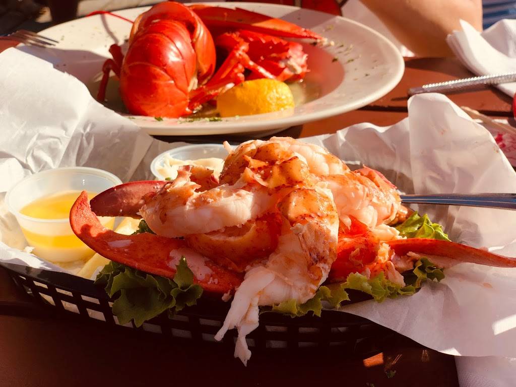 Schooner Landing | restaurant | 40 Main St, Damariscotta, ME 04543, USA | 2075637447 OR +1 207-563-7447