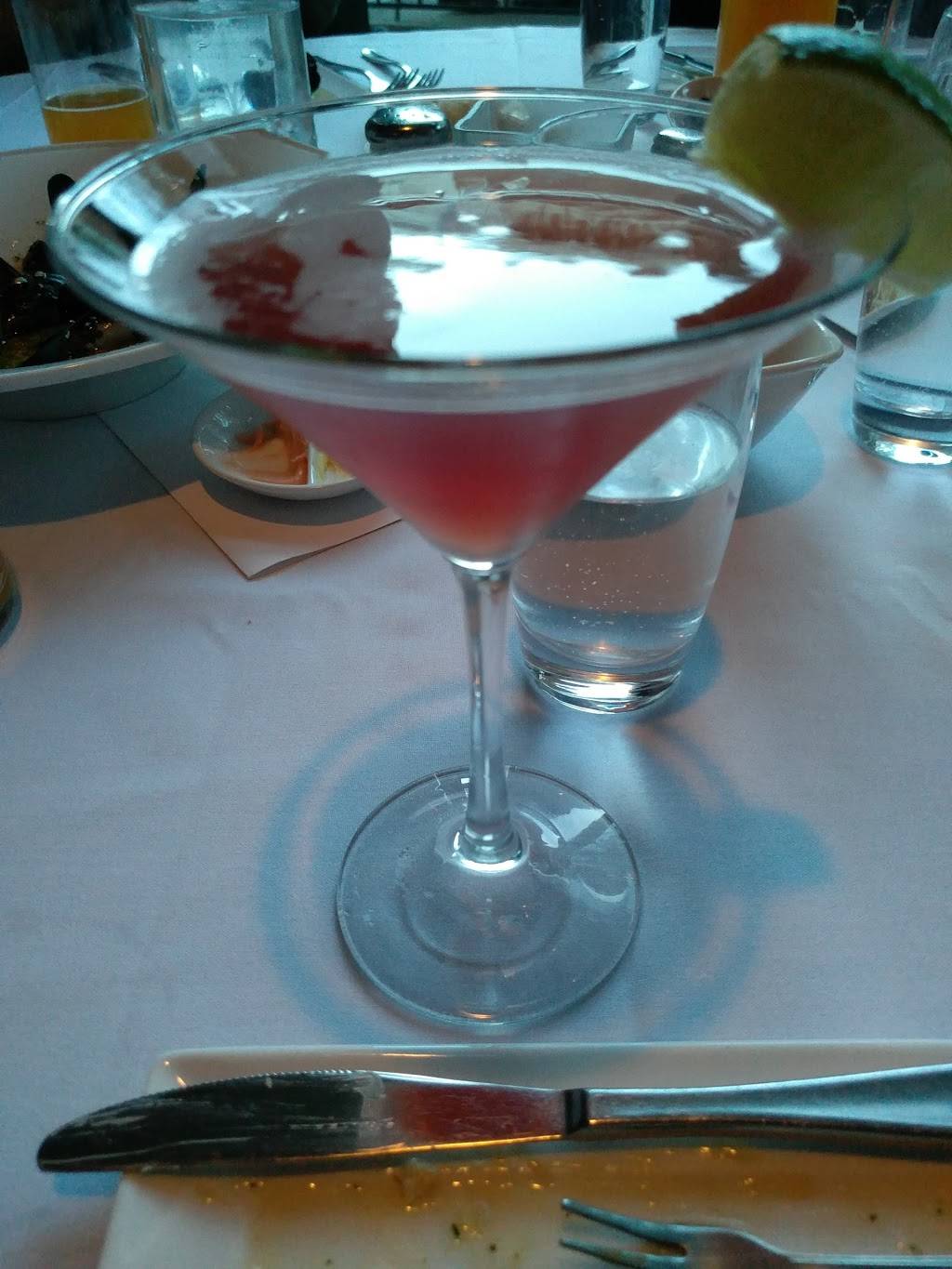 Table 5 | restaurant | 126 E Main St, Northville, MI 48167, USA | 2483056555 OR +1 248-305-6555