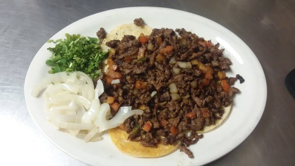 Mama Maggies Mexican Restaurant & Bakery | restaurant | 4054 Naco Perrin Blvd, San Antonio, TX 78217, USA | 2105900520 OR +1 210-590-0520