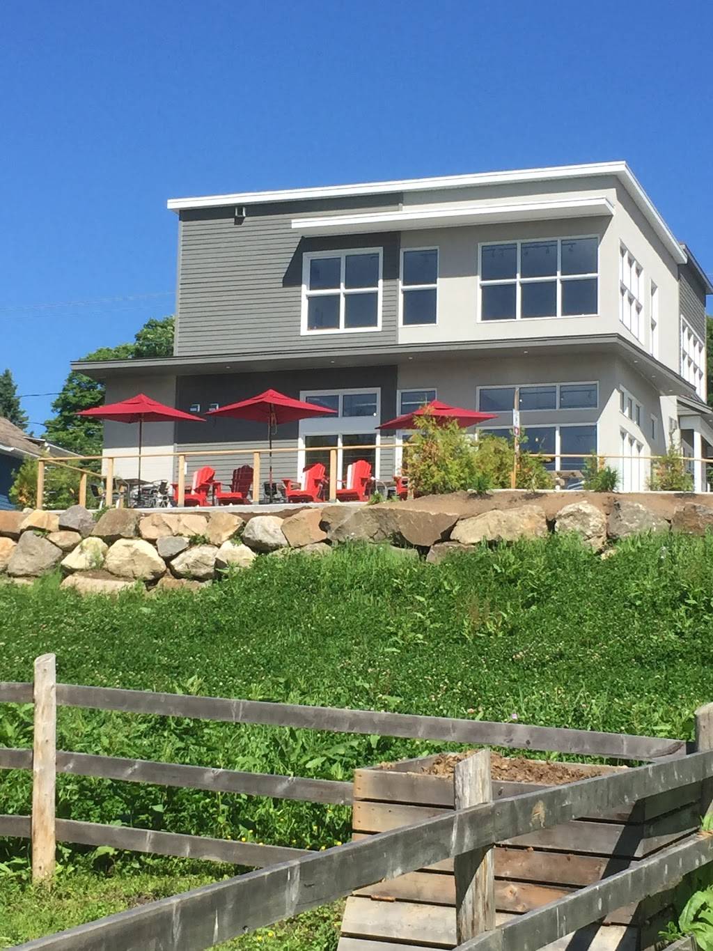 Mickeys Café | cafe | 832 Chemin du Village, Morin-Heights, QC J0R 1H0, Canada | 4506440060 OR +1 450-644-0060