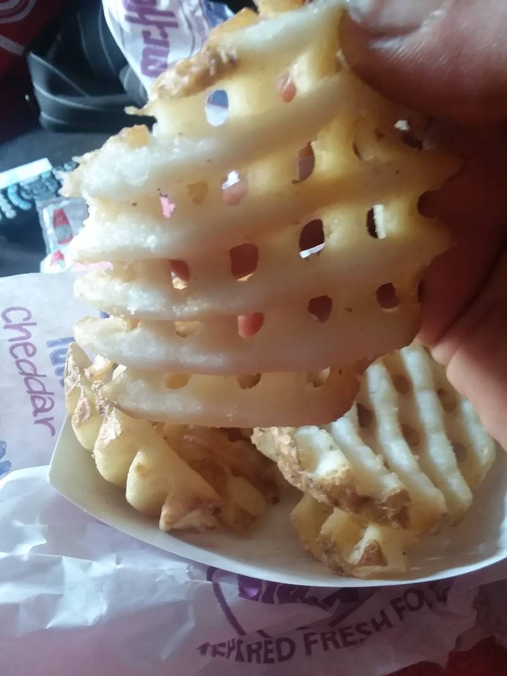 Mr. Hero | meal takeaway | 1227 Lake Ave, Elyria, OH 44035, USA | 4403243266 OR +1 440-324-3266