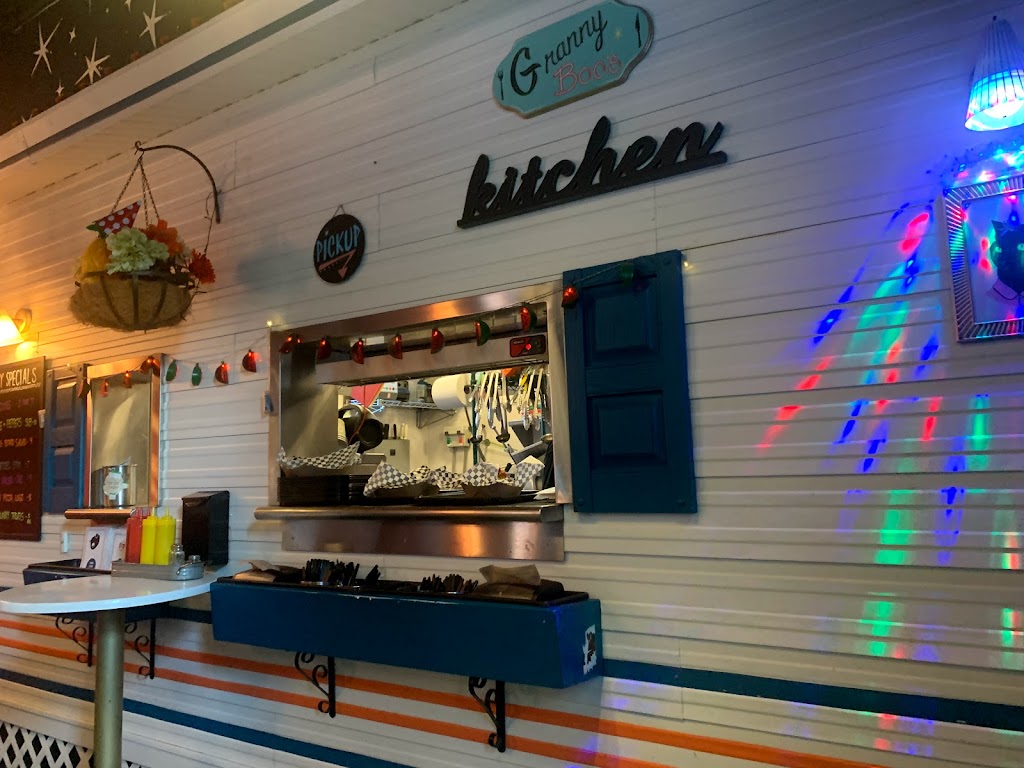 Ogies Trailer Park | restaurant | 1155 Westminster St, Providence, RI 02909, USA | 4013838200 OR +1 401-383-8200