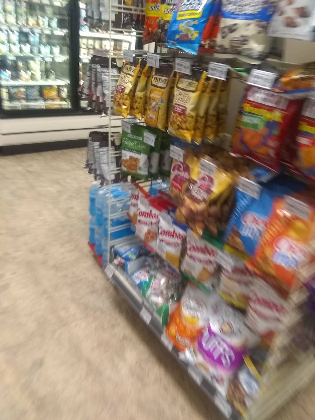 7-Eleven - Closed | bakery | 191-193 Shirley Ave, Revere, MA 02151, USA | 7812891428 OR +1 781-289-1428