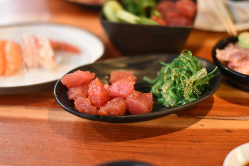 Umiya Sushi | restaurant | 4465 W Flamingo Rd, Las Vegas, NV 89103, USA | 7023656195 OR +1 702-365-6195