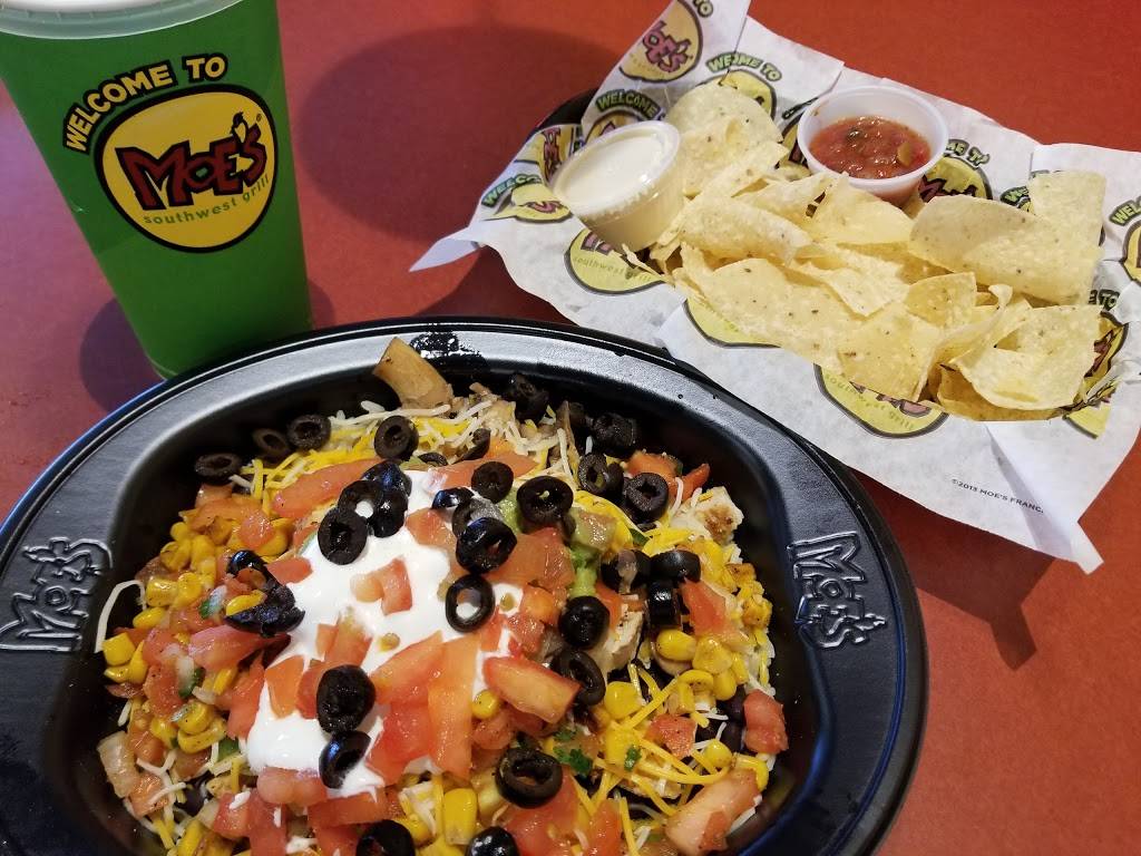 Moes Southwest Grill | restaurant | 1121 Blairs Ferry Rd NE Suite 800, Cedar Rapids, IA 52402, USA | 3192945994 OR +1 319-294-5994