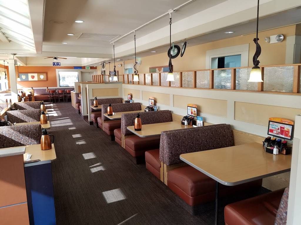 IHOP | restaurant | 1401 S Decatur Blvd, Las Vegas, NV 89102, USA | 7028771316 OR +1 702-877-1316