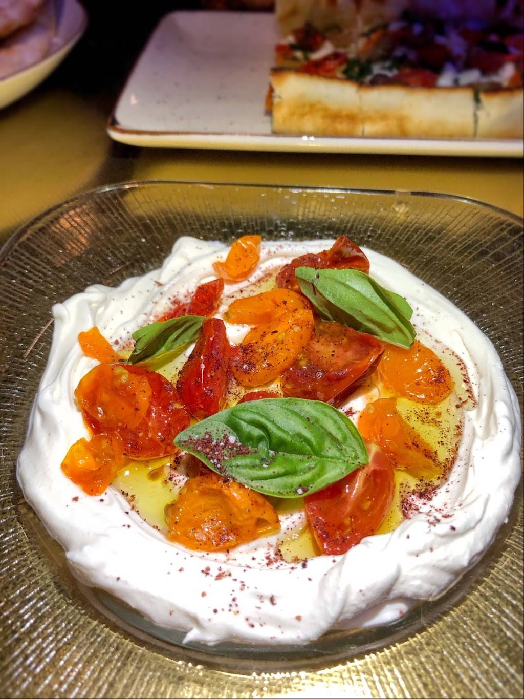 Yaz Lounge | restaurant | 10737 Yonge St, Richmond Hill, ON L4C 9M9, Canada | 9055081515 OR +1 905-508-1515