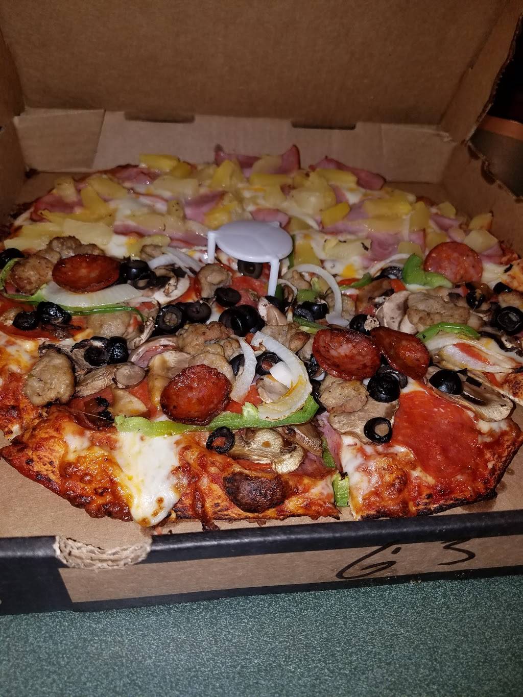 Round Table Pizza | meal delivery | 15501 San Pablo Ave, Richmond, CA 94806, USA | 5102235800 OR +1 510-223-5800