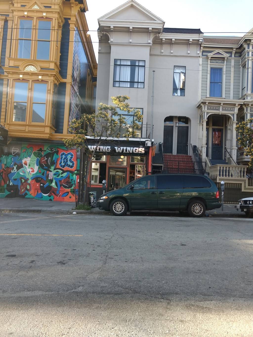 Wing Wings | restaurant | 422 Haight St, San Francisco, CA 94117, USA | 4158345001 OR +1 415-834-5001