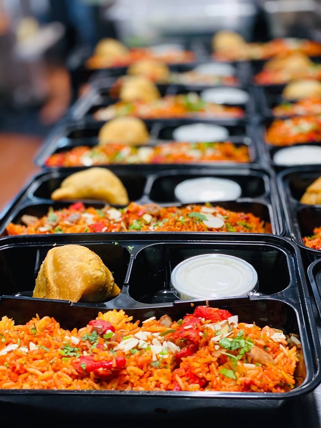 Delhi6 Indian Kitchen & Bar | restaurant | 1700 Cottonwood Creek #110, Highland Village, TX 75077, USA | 4695593559 OR +1 469-559-3559