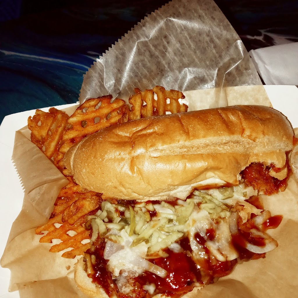 The Iron Well | restaurant | 741 Leonard St NW, Grand Rapids, MI 49504, USA | 6164548028 OR +1 616-454-8028