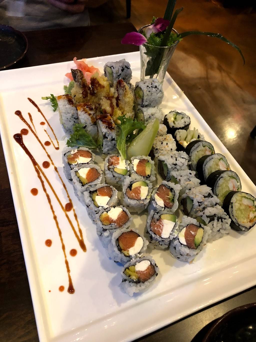 Umi Sushi | restaurant | 2066 Central Dr E, Green Bay, WI 54311, USA | 9208579031 OR +1 920-857-9031