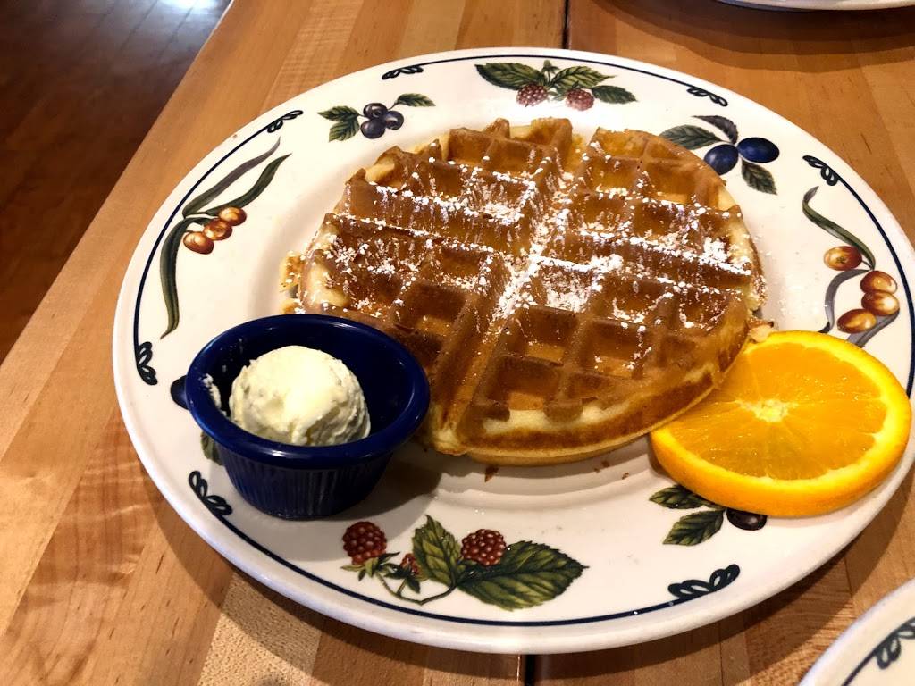 Egglectic Café | restaurant | 221 Town Square, Wheaton, IL 60189, USA | 6302609001 OR +1 630-260-9001