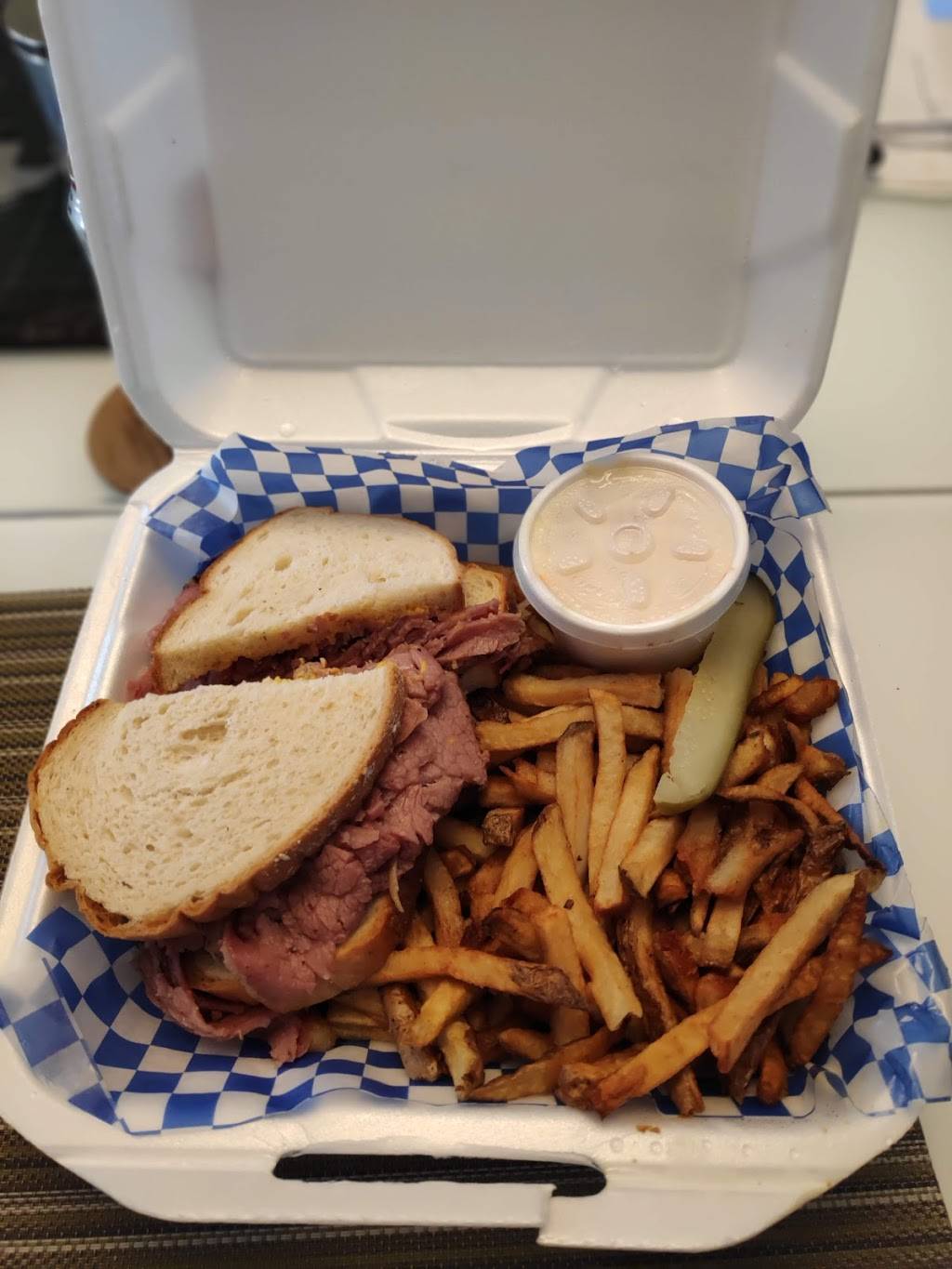 Dunns Express | restaurant | 2010 Trim Rd, Orléans, ON K4A 0G4, Canada | 6134248827 OR +1 613-424-8827