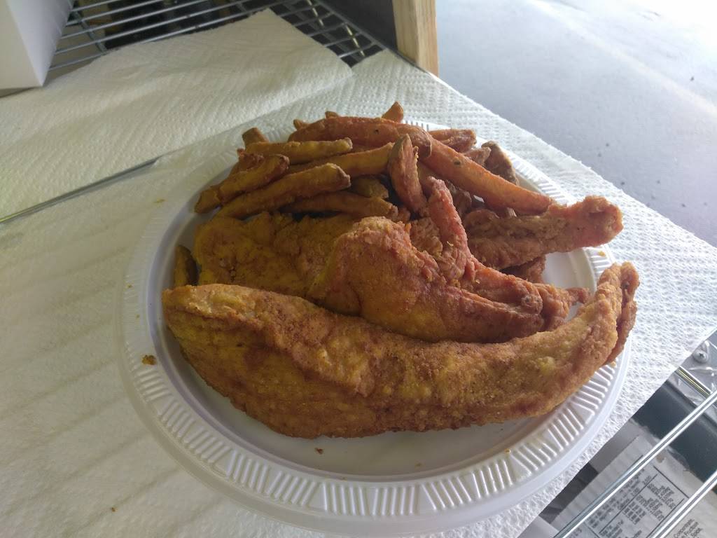 PARTY CHIX! LLC | restaurant | 45 NE 122nd Ave, Portland, OR 97220, USA | 9713529581 OR +1 971-352-9581