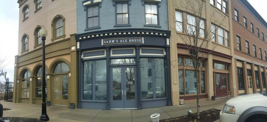 Sahms Ale House Village of WestClay | restaurant | 12819 E New Market St, Carmel, IN 46032, USA | 3178536278 OR +1 317-853-6278